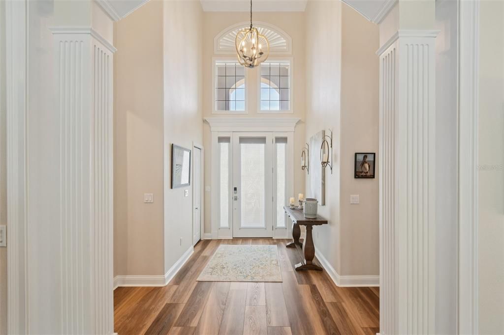 For Sale: $1,499,000 (4 beds, 3 baths, 2674 Square Feet)