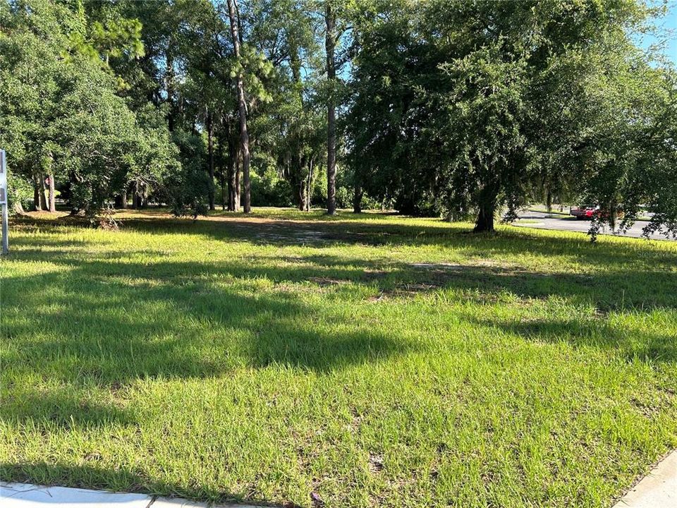 En Venta: $225,000 (1.20 acres)