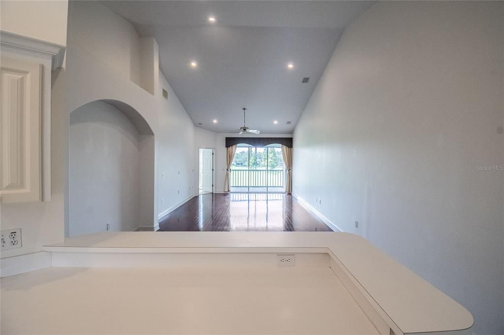 For Rent: $2,200 (3 beds, 2 baths, 1349 Square Feet)