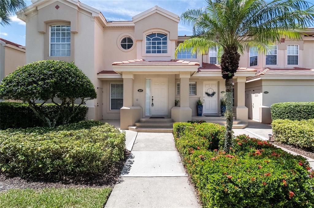 For Rent: $2,200 (3 beds, 2 baths, 1349 Square Feet)