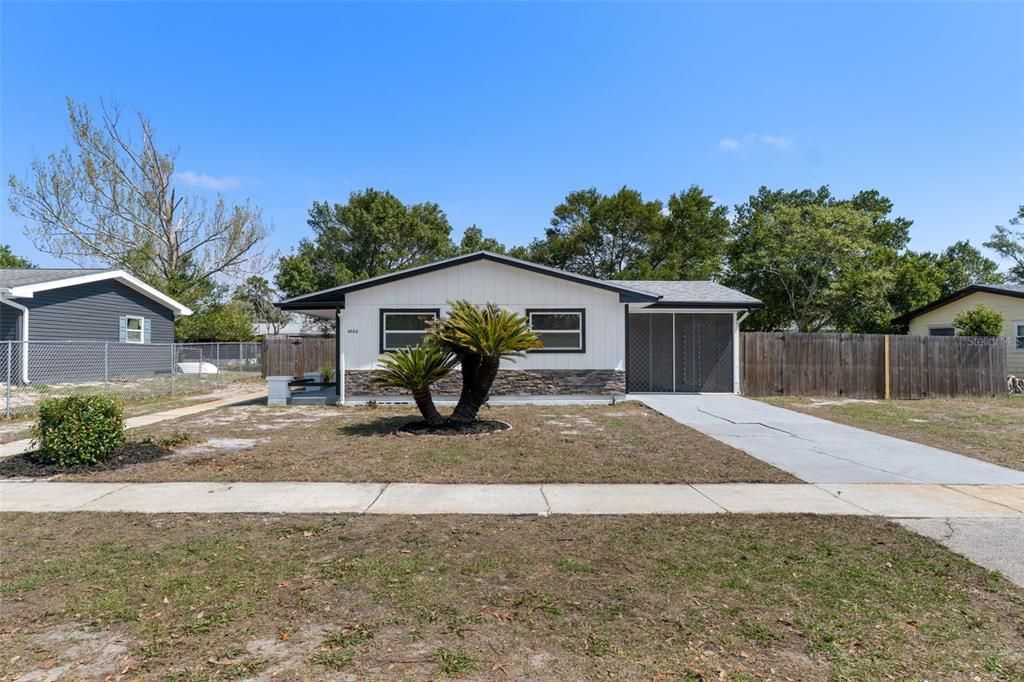 Activo con contrato: $248,000 (3 camas, 2 baños, 1104 Pies cuadrados)