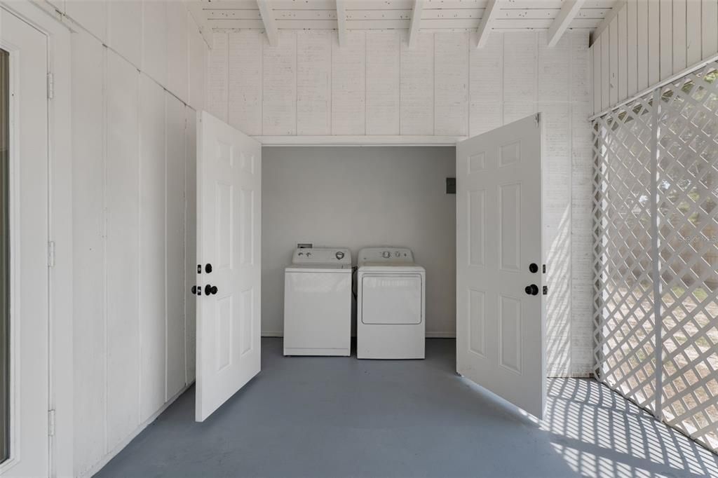 Activo con contrato: $248,000 (3 camas, 2 baños, 1104 Pies cuadrados)