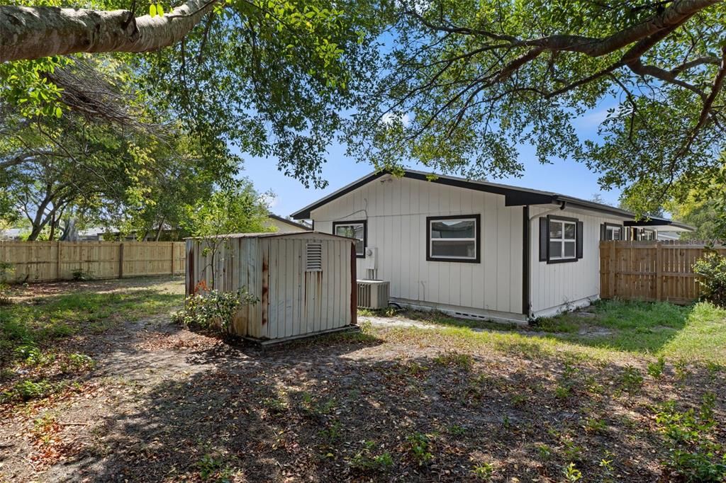 Activo con contrato: $248,000 (3 camas, 2 baños, 1104 Pies cuadrados)