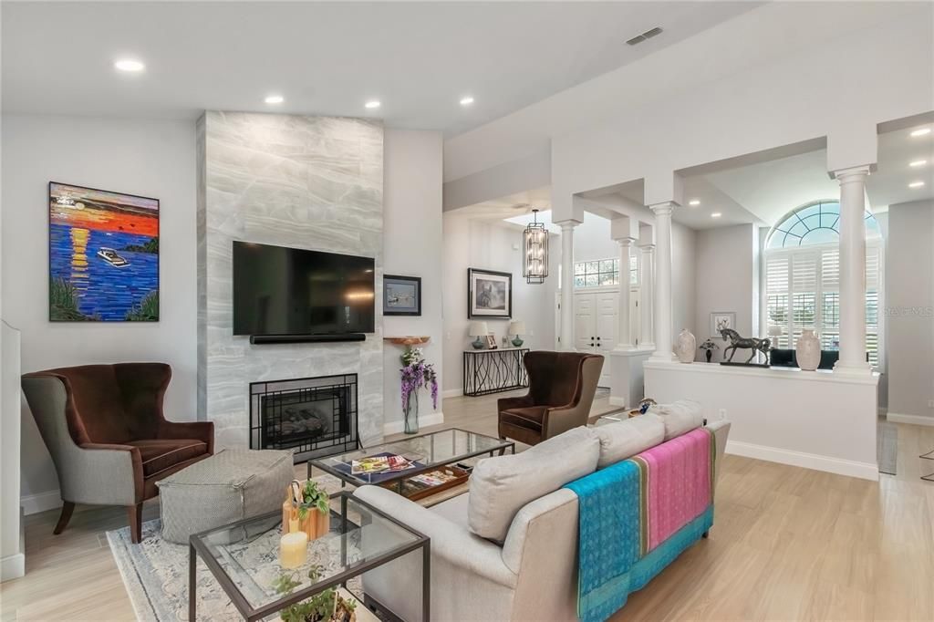 En Venta: $1,399,000 (3 camas, 3 baños, 3369 Pies cuadrados)