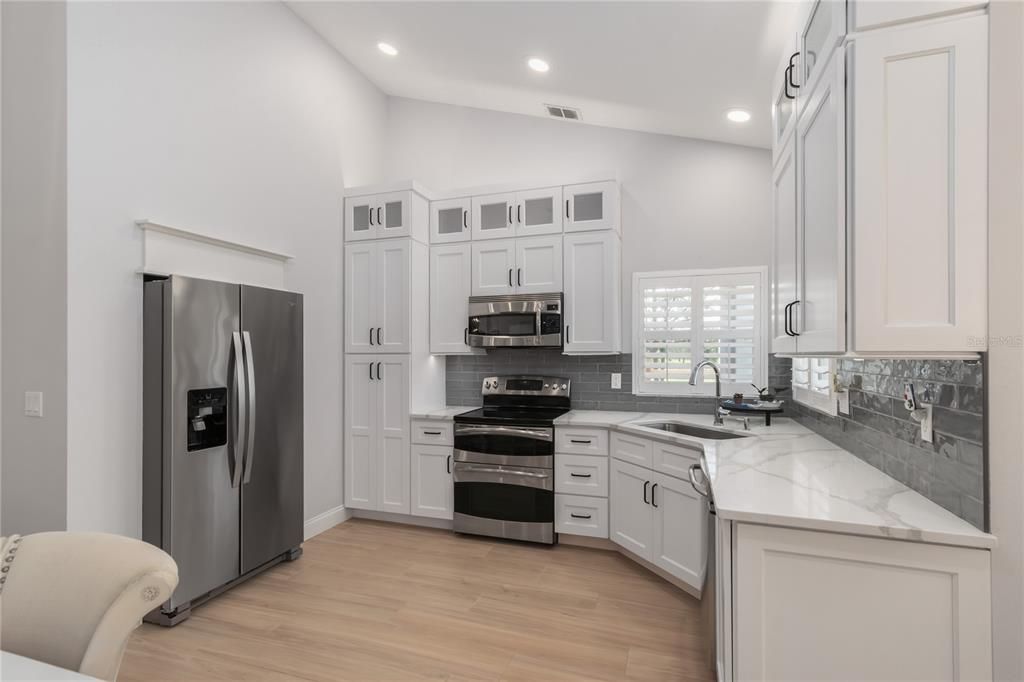 En Venta: $1,399,000 (3 camas, 3 baños, 3369 Pies cuadrados)