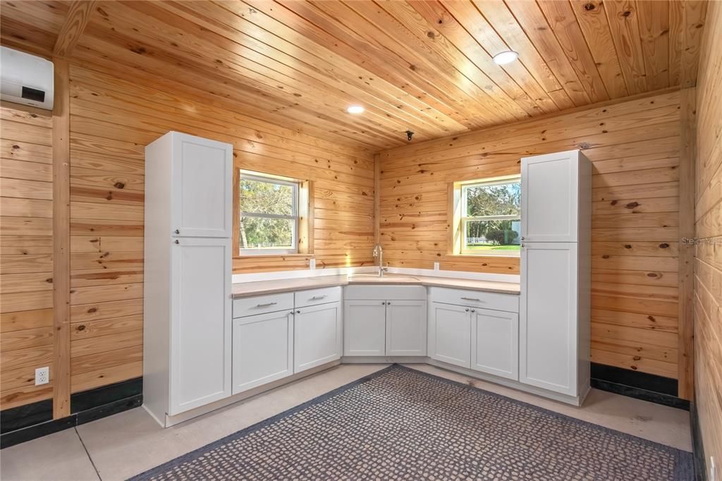 En Venta: $1,399,000 (3 camas, 3 baños, 3369 Pies cuadrados)