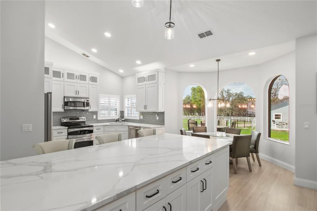 En Venta: $1,399,000 (3 camas, 3 baños, 3369 Pies cuadrados)