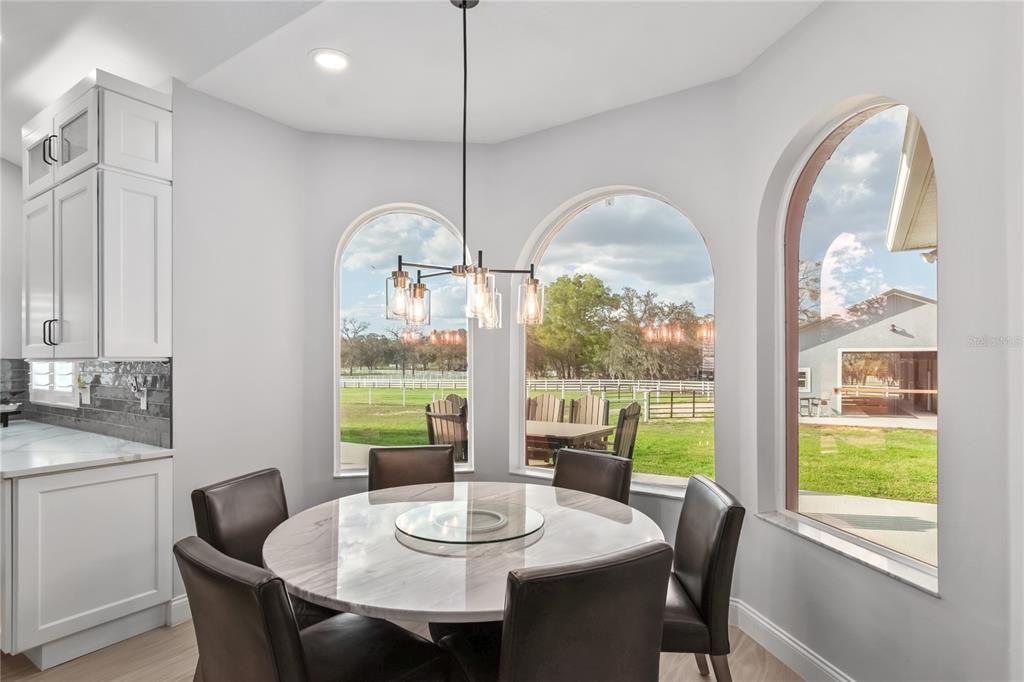 En Venta: $1,399,000 (3 camas, 3 baños, 3369 Pies cuadrados)