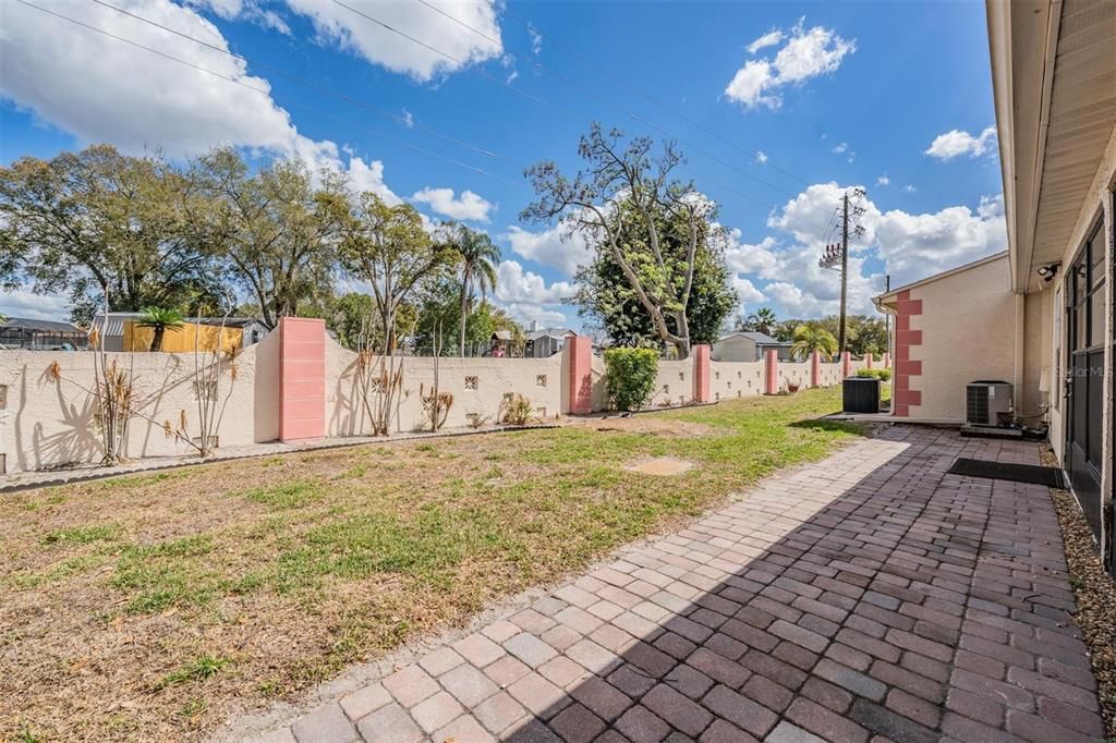 En Venta: $199,900 (2 camas, 2 baños, 1171 Pies cuadrados)