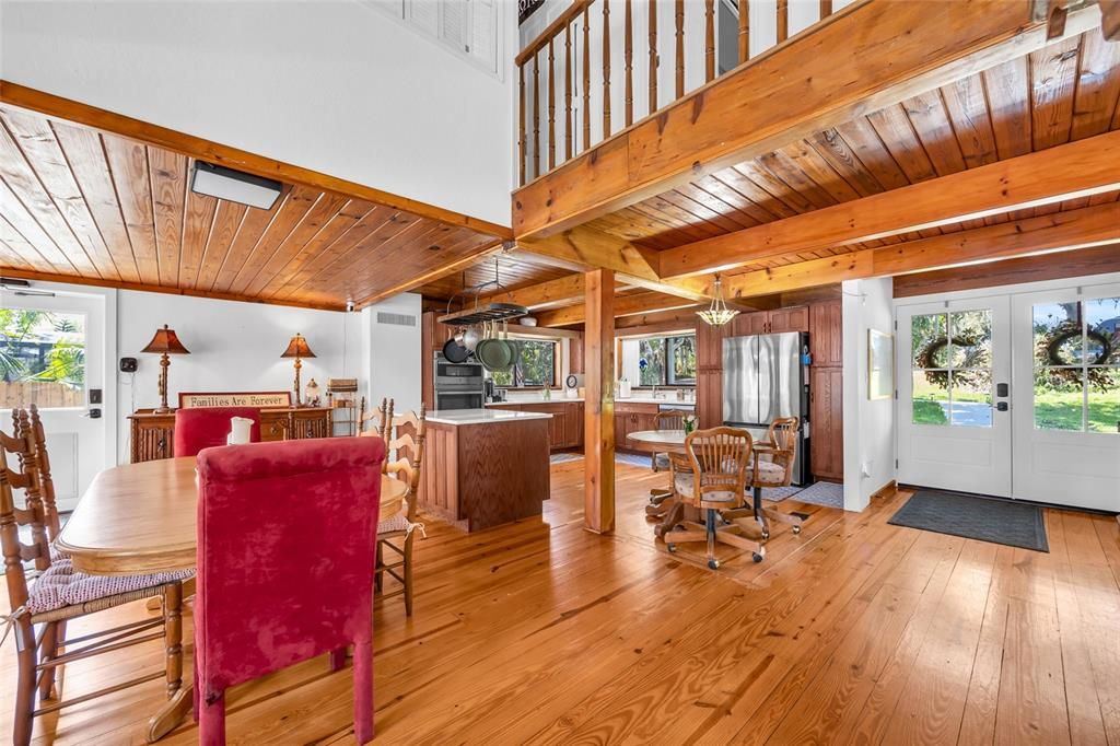 En Venta: $849,900 (5 camas, 3 baños, 3465 Pies cuadrados)