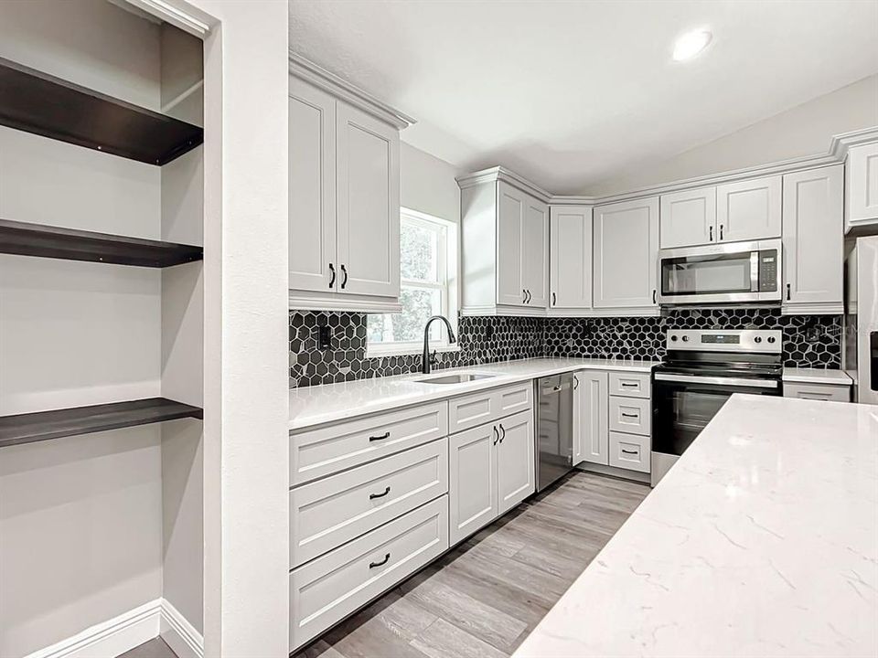 En Venta: $349,900 (3 camas, 2 baños, 1396 Pies cuadrados)