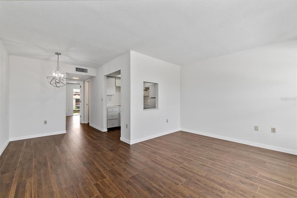 En Venta: $87,500 (1 camas, 1 baños, 572 Pies cuadrados)