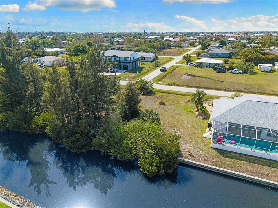 На продажу: $125,000 (0.23 acres)