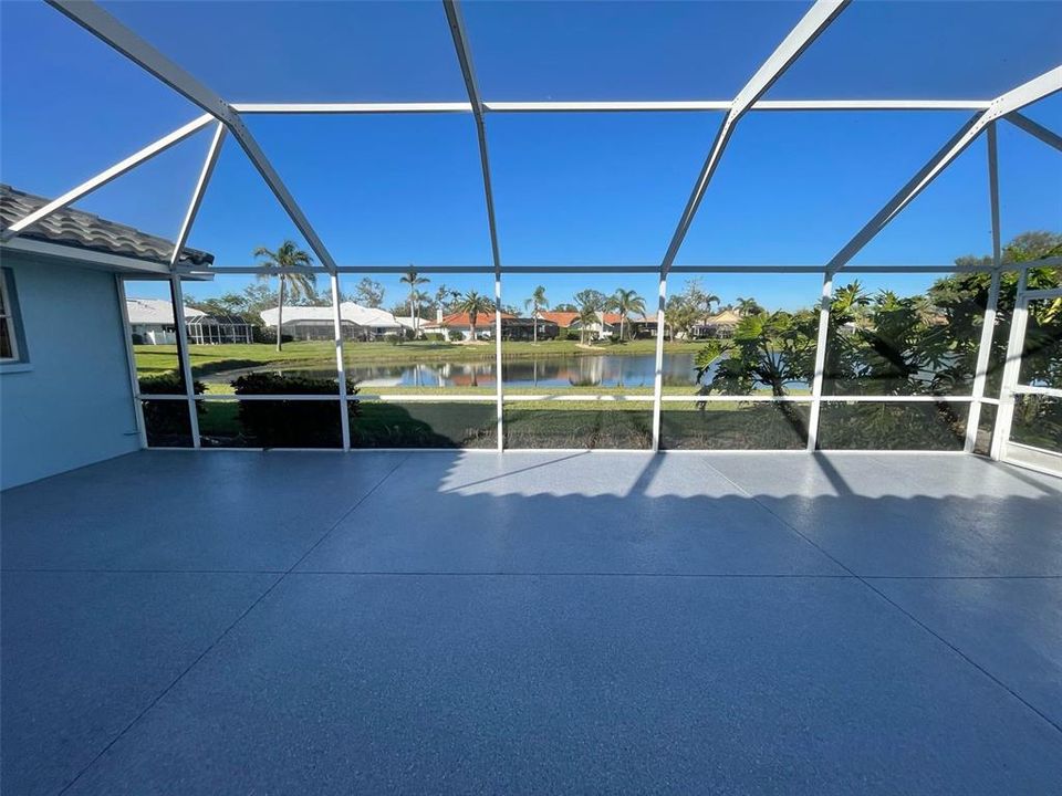 Active With Contract: $2,600 (3 beds, 2 baths, 2019 Square Feet)