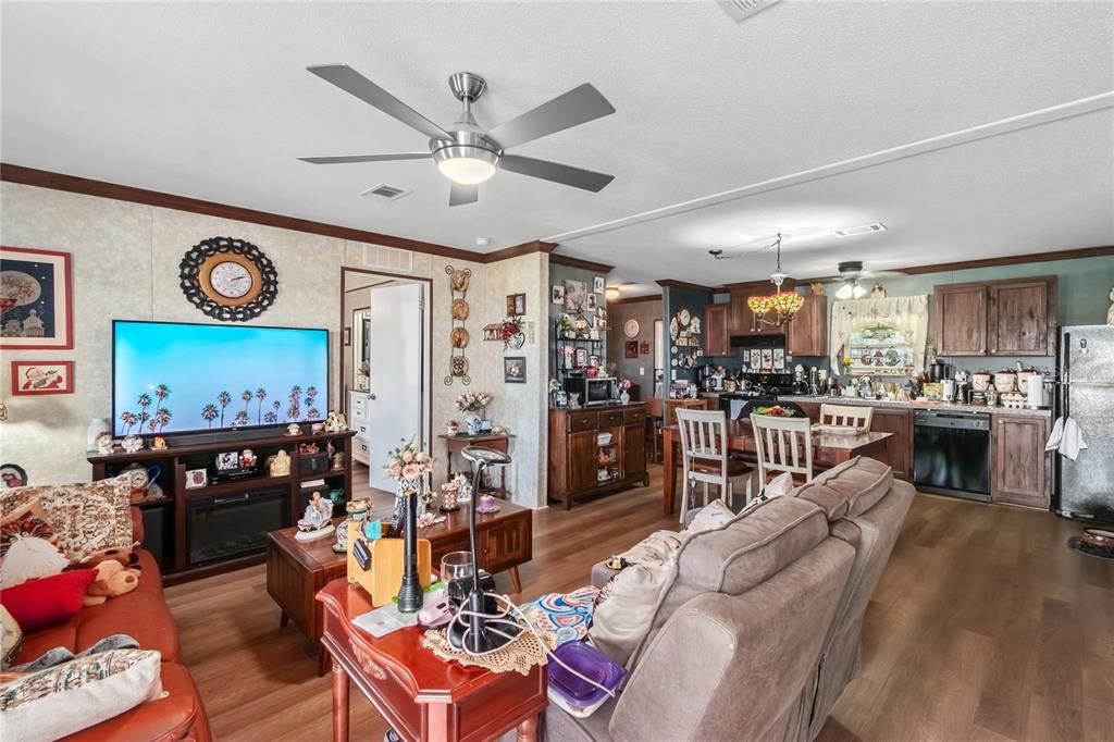 待售: $1,760,000 (4 贝兹, 3 浴室, 3012 平方英尺)