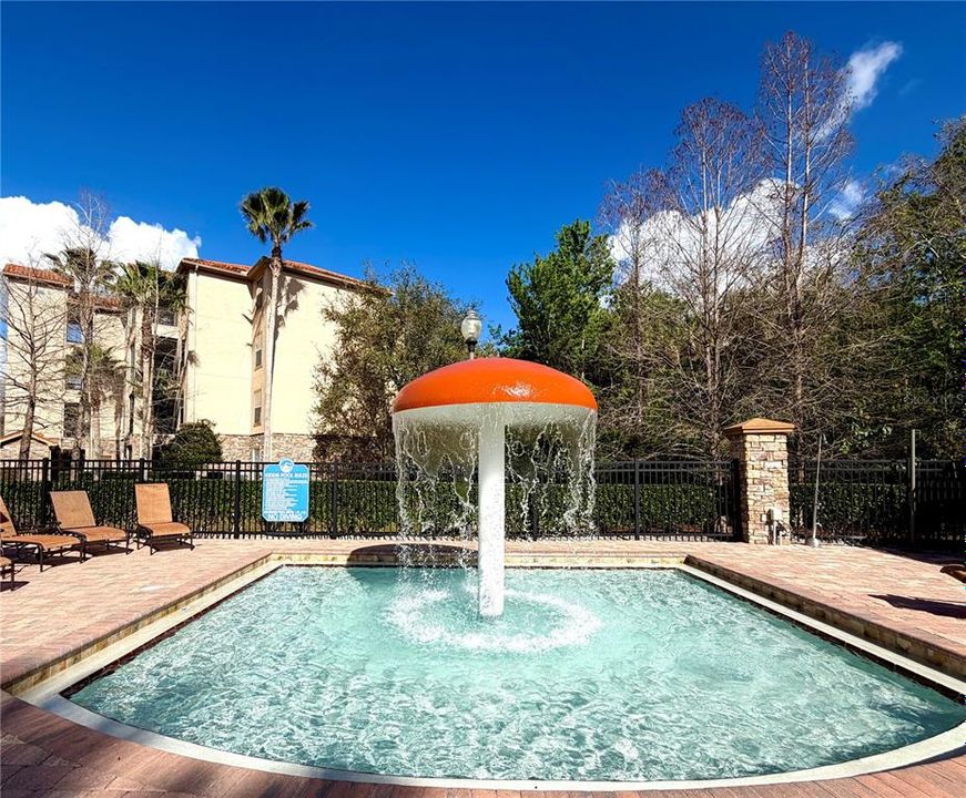 Active With Contract: $193,900 (3 beds, 2 baths, 1244 Square Feet)