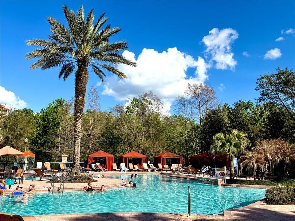 Active With Contract: $193,900 (3 beds, 2 baths, 1244 Square Feet)