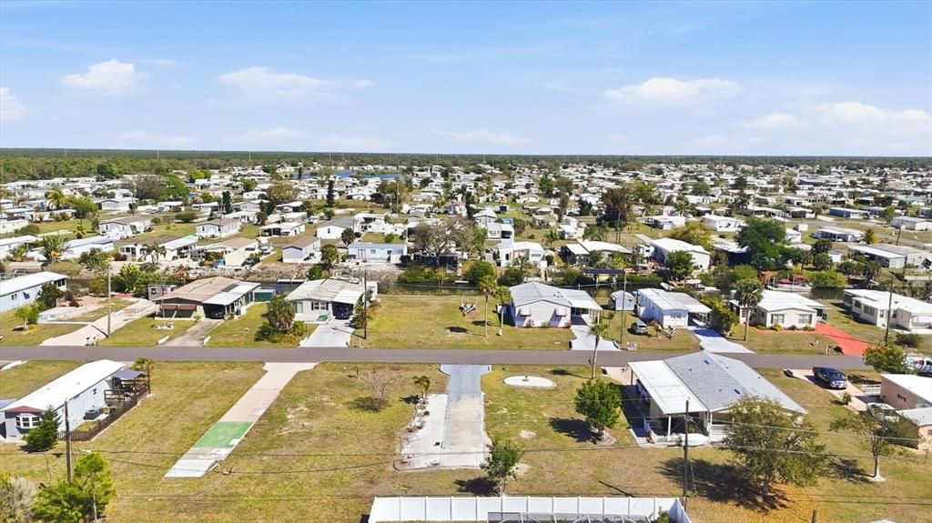 待售: $29,900 (0.18 acres)