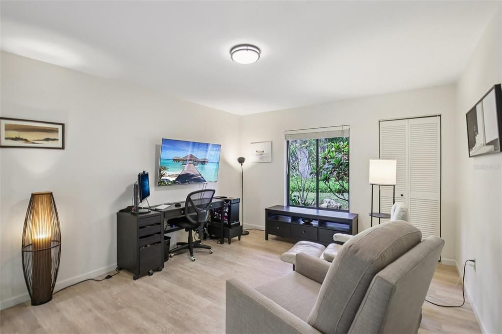 待售: $475,000 (3 贝兹, 2 浴室, 1716 平方英尺)