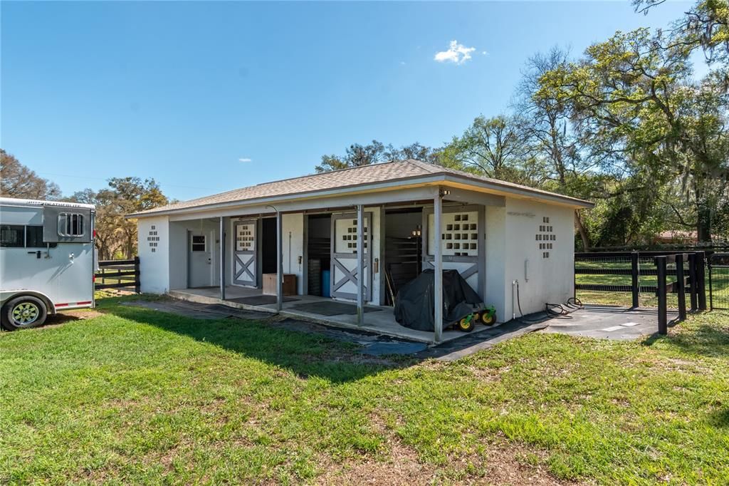 Active With Contract: $675,000 (3 beds, 2 baths, 1875 Square Feet)