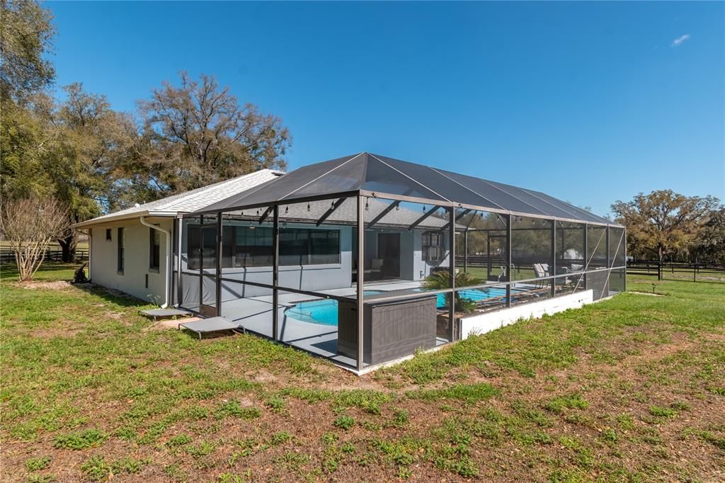 Active With Contract: $675,000 (3 beds, 2 baths, 1875 Square Feet)