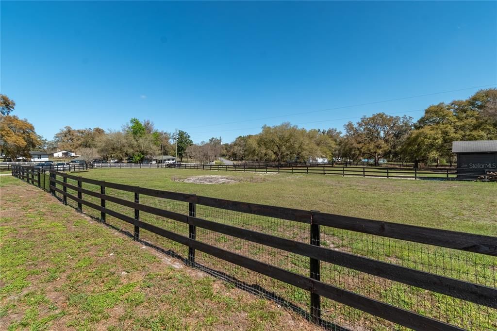 Active With Contract: $675,000 (3 beds, 2 baths, 1875 Square Feet)