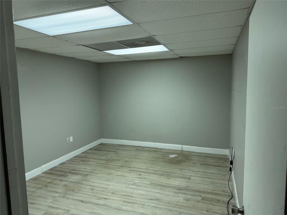 На продажу: $27,600 (0 спален, 0 ванн, 1600 Квадратных фут)