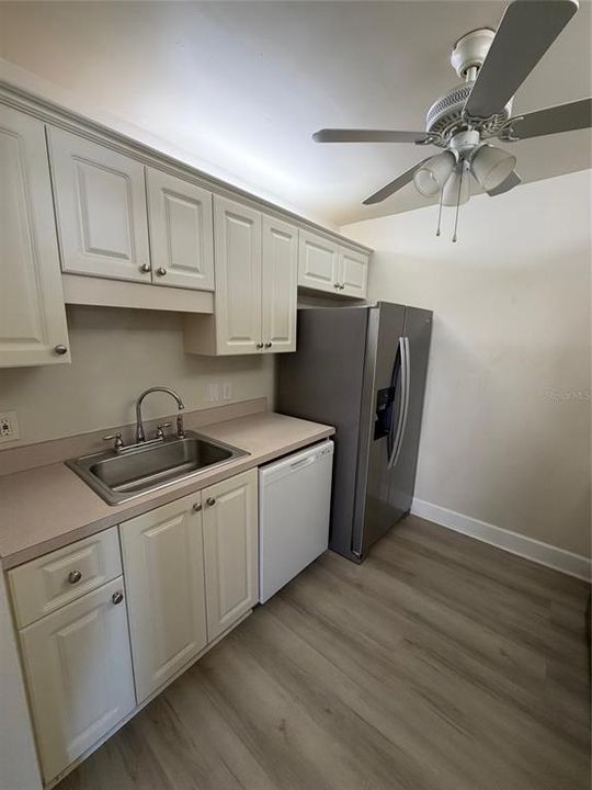 En Renta: $1,775 (2 camas, 2 baños, 1060 Pies cuadrados)