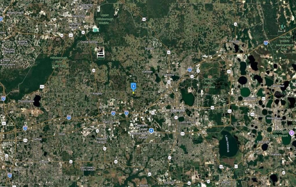 На продажу: $256,999 (9.77 acres)