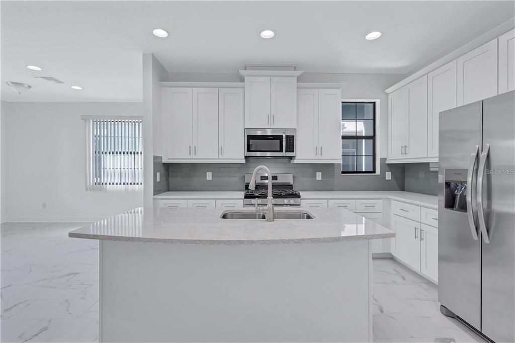 En Venta: $304,900 (2 camas, 2 baños, 1422 Pies cuadrados)