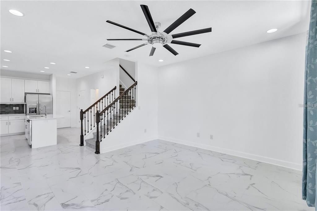 En Venta: $304,900 (2 camas, 2 baños, 1422 Pies cuadrados)