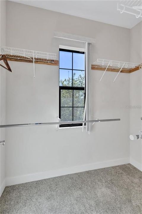 En Venta: $304,900 (2 camas, 2 baños, 1422 Pies cuadrados)