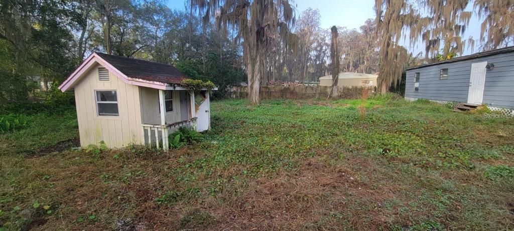 На продажу: $175,000 (0.28 acres)
