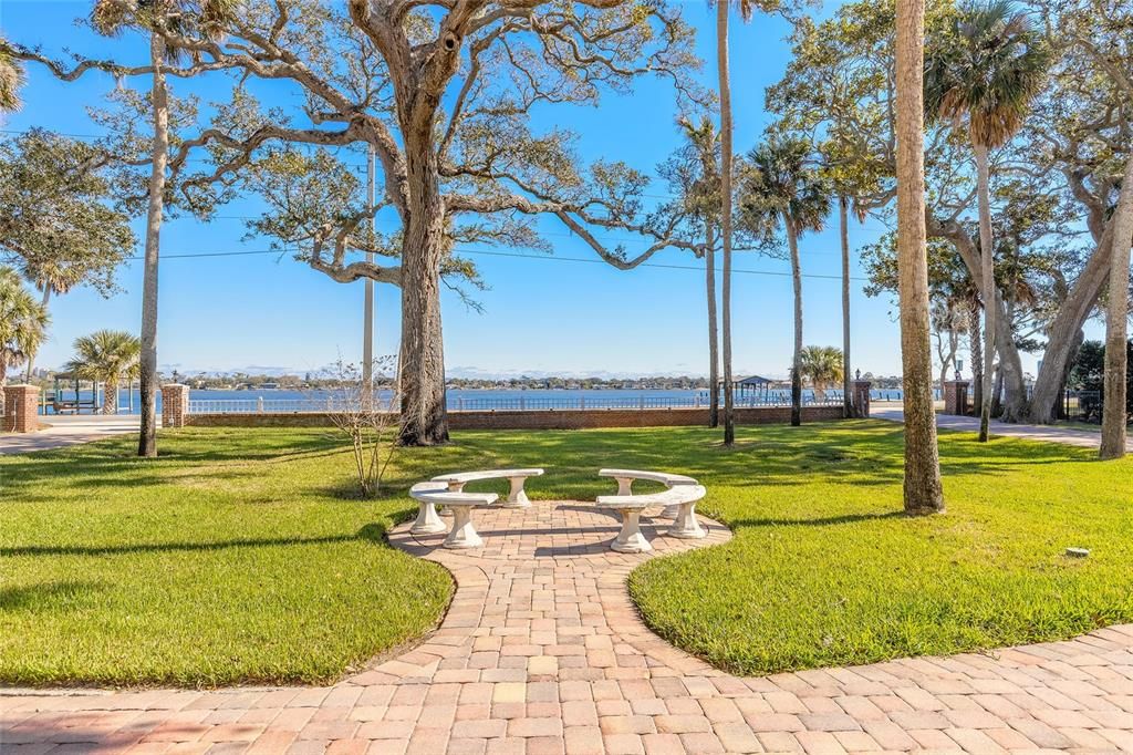 На продажу: $1,400,000 (5 спален, 6 ванн, 4529 Квадратных фут)