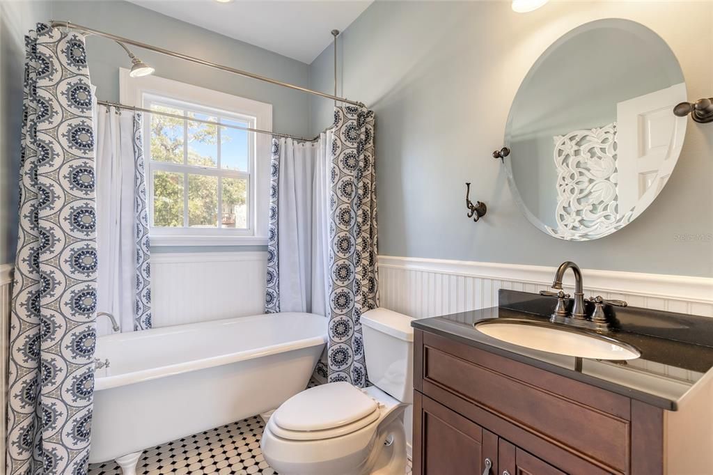 На продажу: $1,400,000 (5 спален, 6 ванн, 4529 Квадратных фут)