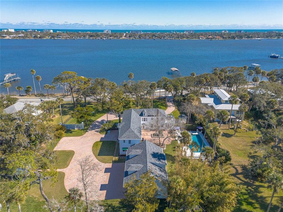 На продажу: $1,400,000 (5 спален, 6 ванн, 4529 Квадратных фут)