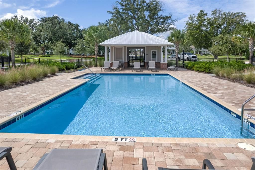 For Sale: $360,000 (2 beds, 2 baths, 1472 Square Feet)