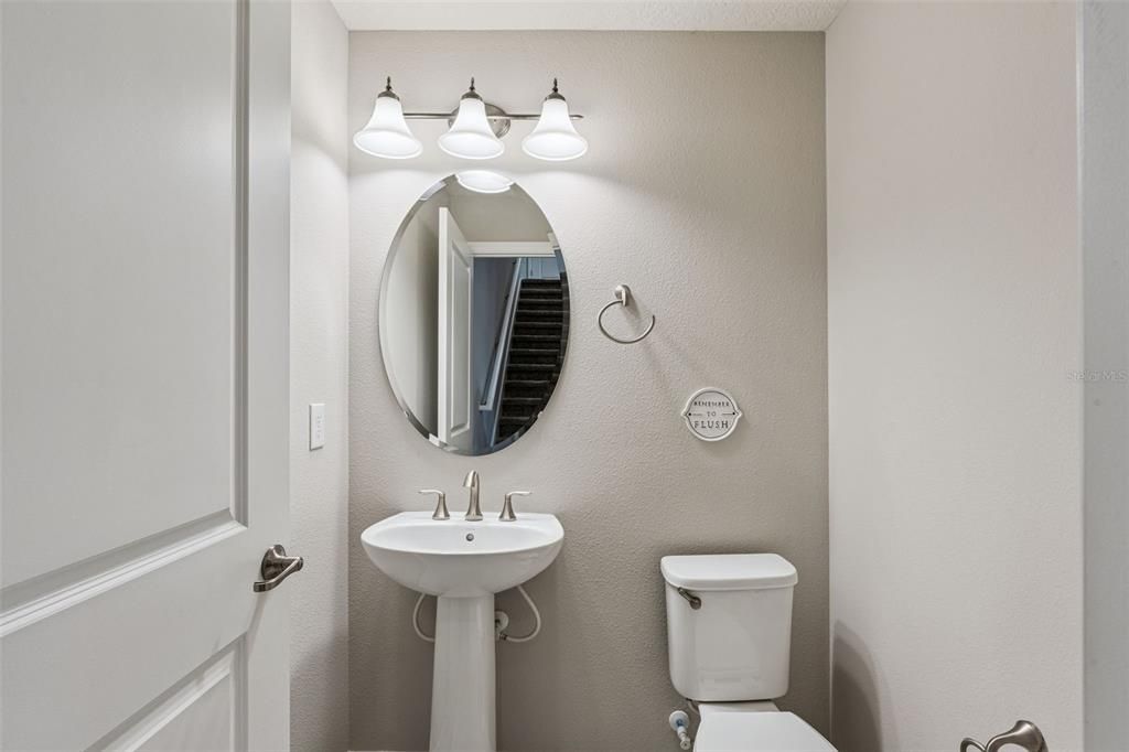 For Sale: $360,000 (2 beds, 2 baths, 1472 Square Feet)