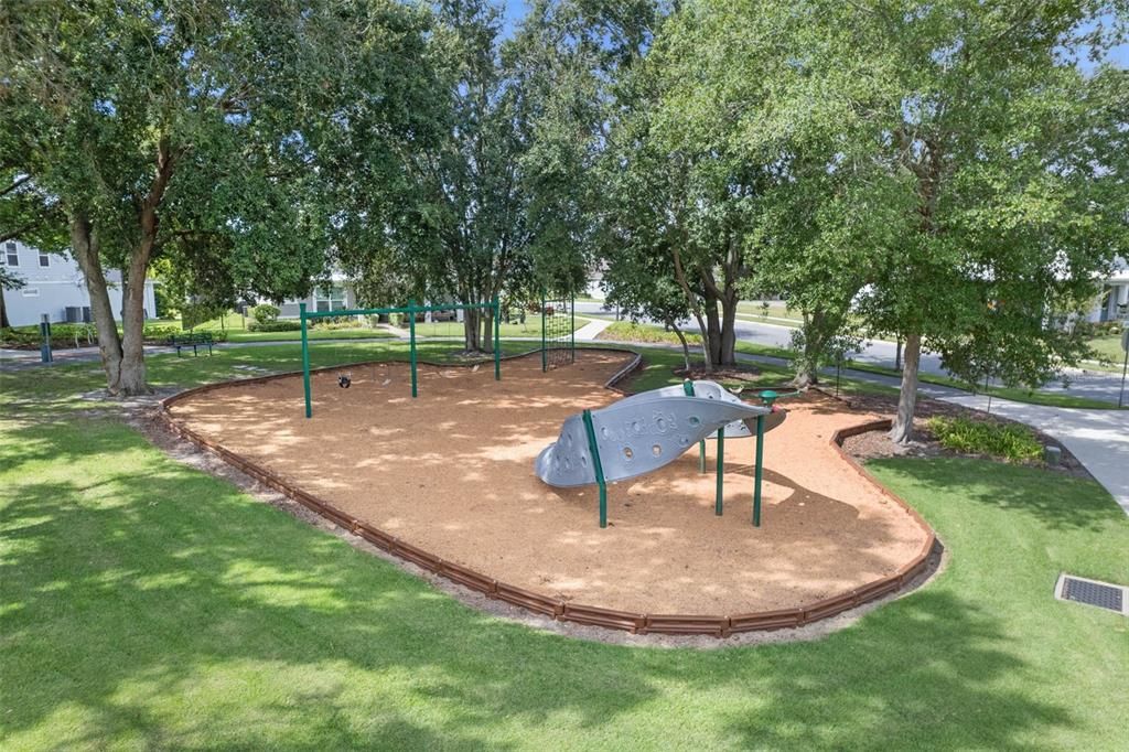 For Sale: $360,000 (2 beds, 2 baths, 1472 Square Feet)