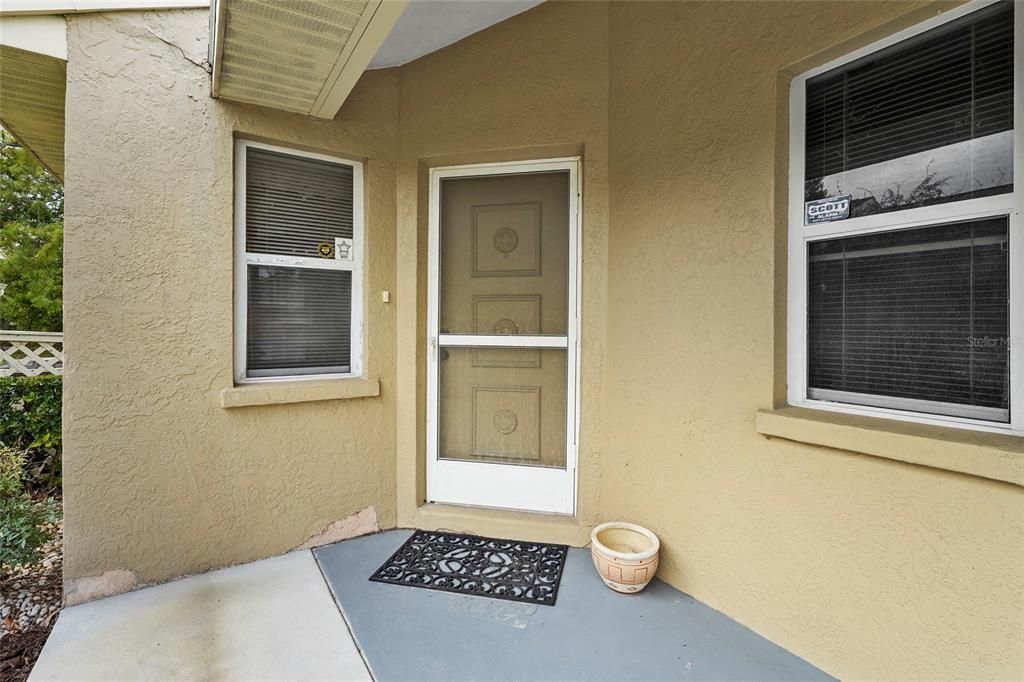 Active With Contract: $225,000 (2 beds, 2 baths, 1150 Square Feet)