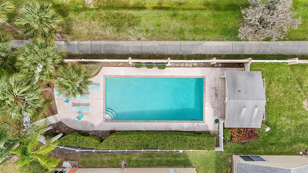 Active With Contract: $225,000 (2 beds, 2 baths, 1150 Square Feet)