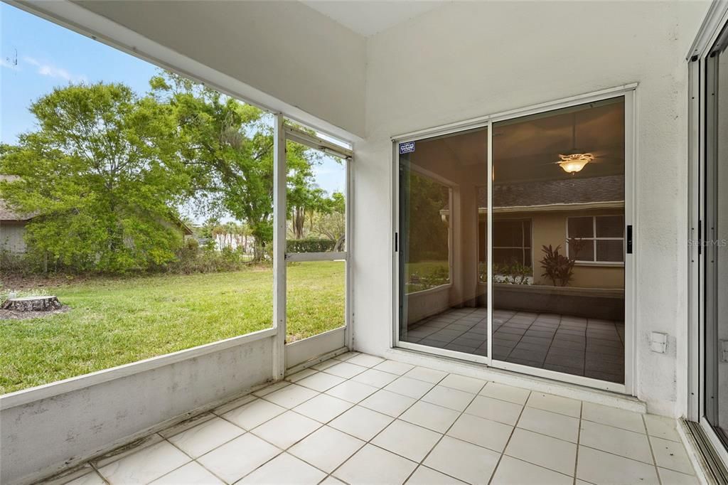 Active With Contract: $225,000 (2 beds, 2 baths, 1150 Square Feet)