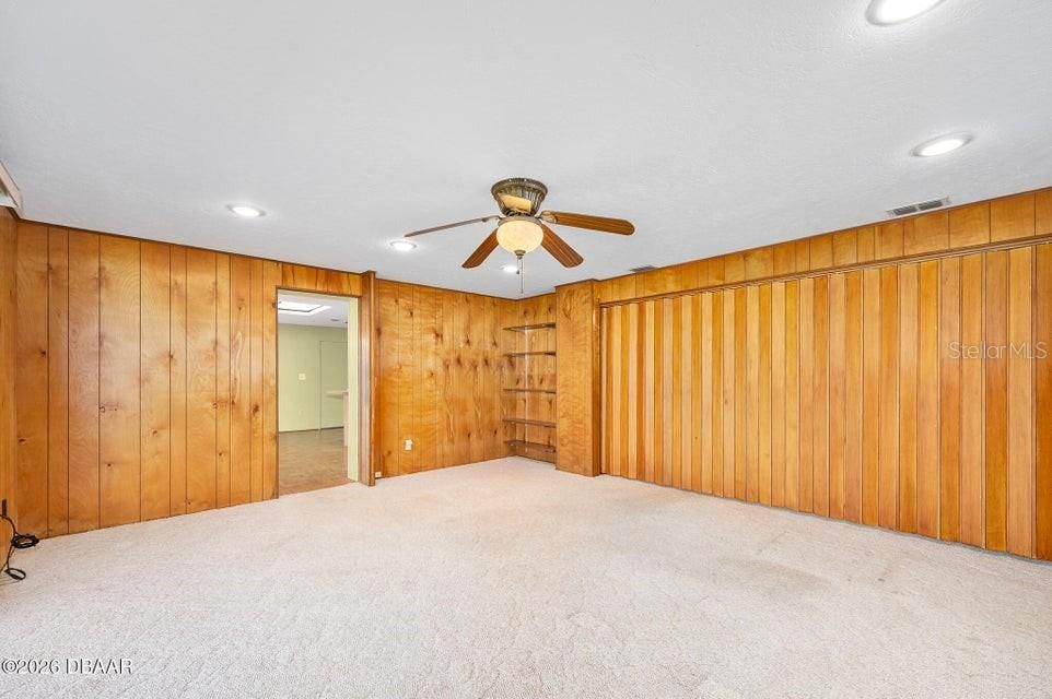 待售: $485,000 (3 贝兹, 2 浴室, 1960 平方英尺)