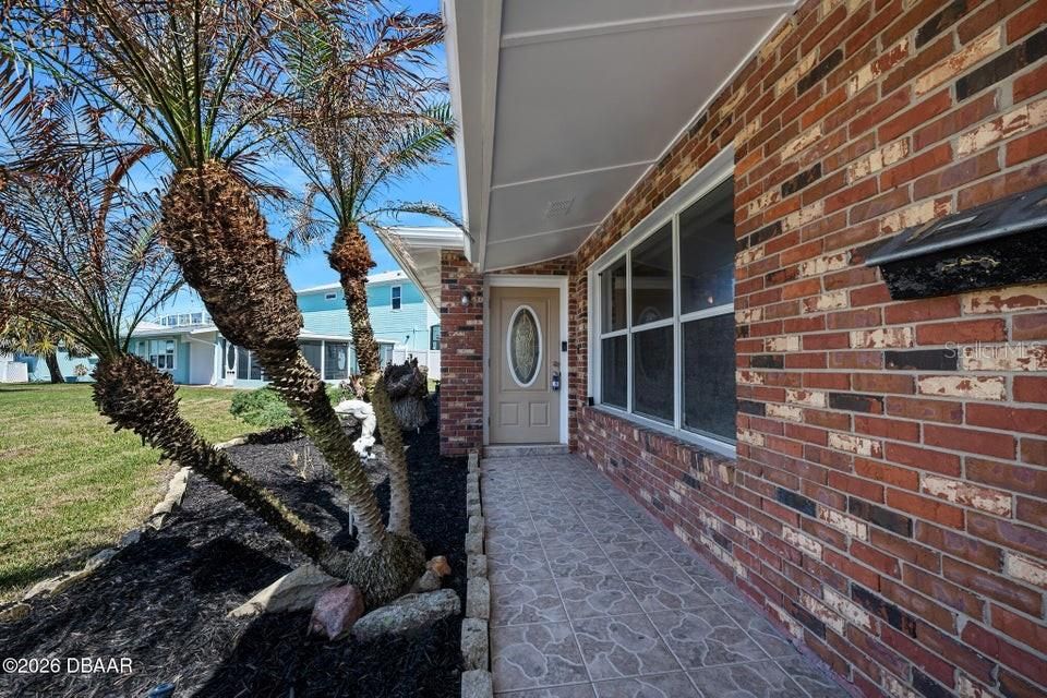 待售: $485,000 (3 贝兹, 2 浴室, 1960 平方英尺)