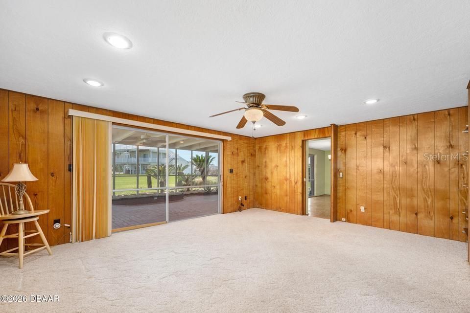 待售: $485,000 (3 贝兹, 2 浴室, 1960 平方英尺)