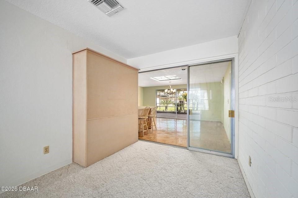 待售: $485,000 (3 贝兹, 2 浴室, 1960 平方英尺)