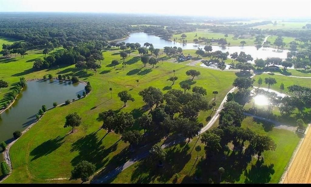 待售: $530,000 (11.10 acres)