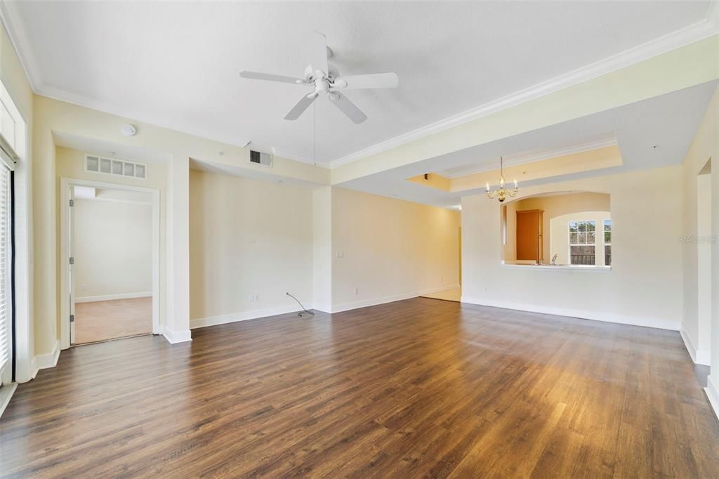 待售: $439,000 (3 贝兹, 2 浴室, 1736 平方英尺)