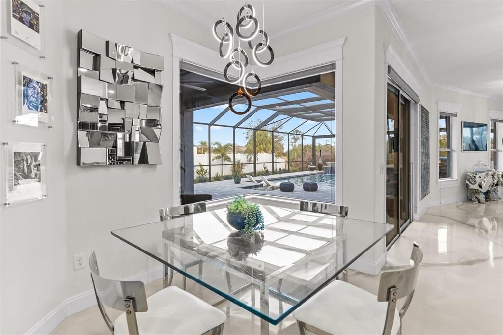 En Venta: $965,000 (4 camas, 4 baños, 3918 Pies cuadrados)