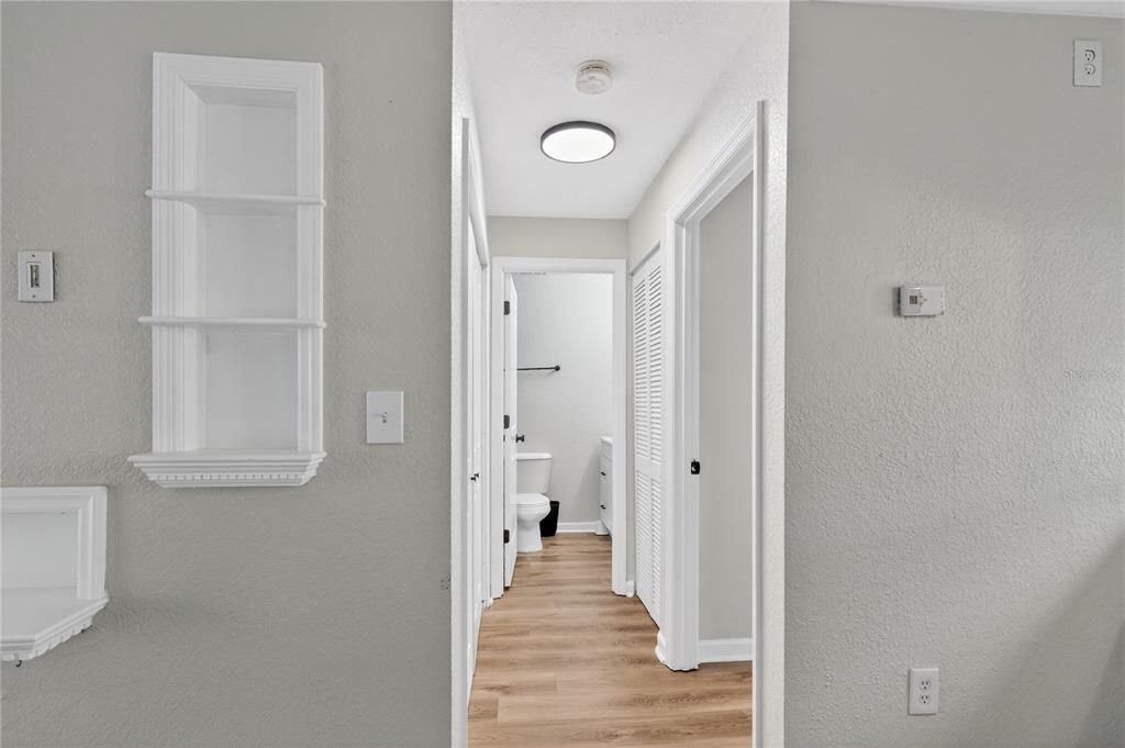 Под контрактом: $159,999 (2 спален, 2 ванн, 901 Квадратных фут)